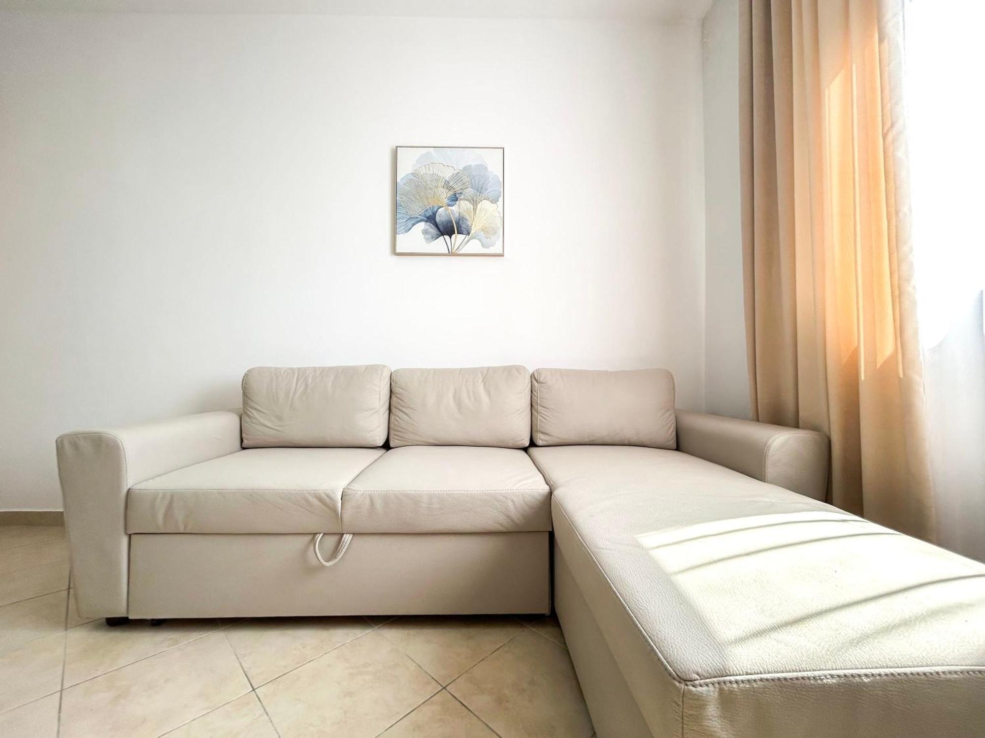 2 Bedroom 980