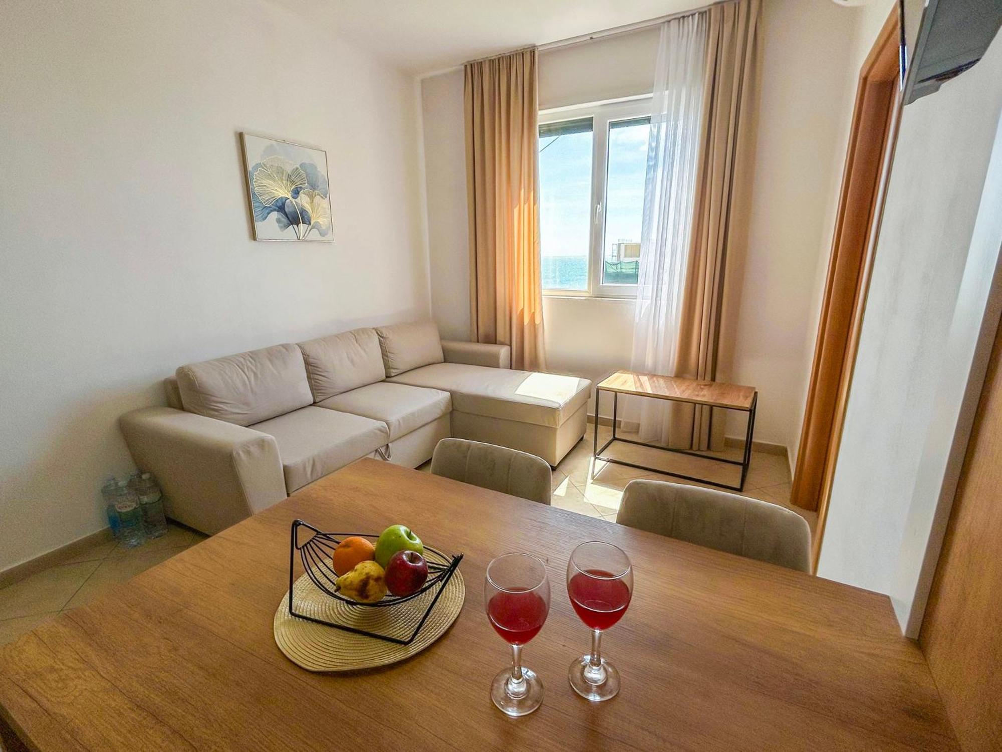 Апартаменти 2 Bedroom 980