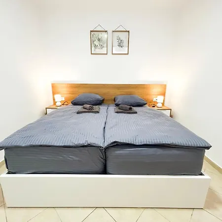 2 Bedroom Apartment 980 Durrës Extérieur photo